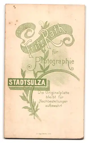 Fotografie Fritz Rath, Stadtsulza, Junger Mann mit feinem Anzug