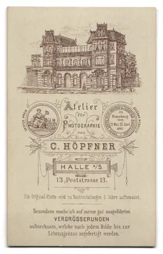 Fotografie C. Höpfner, Halle a. S., Poststr. 13, Junges Paar in hübscher Kleidung