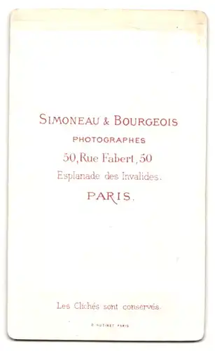 Fotografie Simoneau & Bourgeois, Paris, 50, Rue Fabert, 50, Kleines Mädchen im hübschen Kleid
