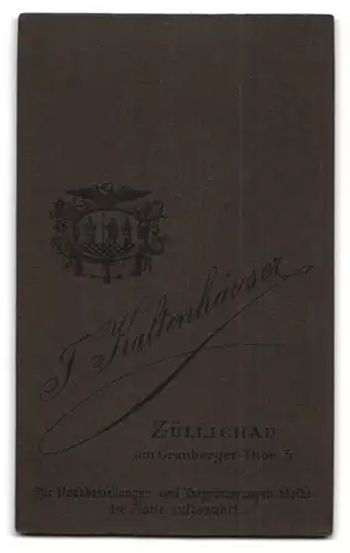Fotografie J. Kaltenhäuser, Züllichau, Am Grünberger Thor 5, Kleinkind im Schafsfell