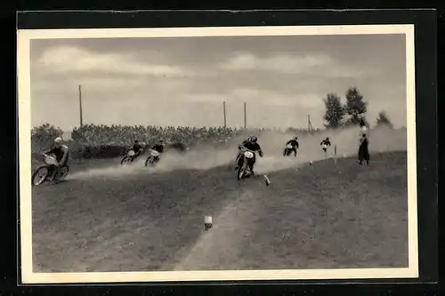 AK Pardubice, Zlata Prilba Ceskoslovenska, Motorradrennen