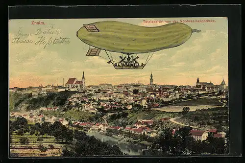 AK Znaim, Zeppelingurke über der Stadt von der Nordwestbahnbrücke aus