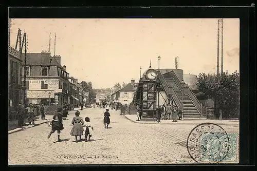 AK Compiègne, La Passerelle