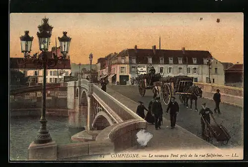 AK Compiègne, Le nouveau Pont pris de la Rue Solférino