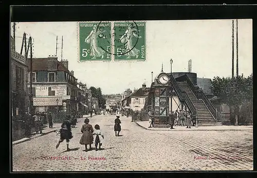 AK Compiègne, La Passerelle