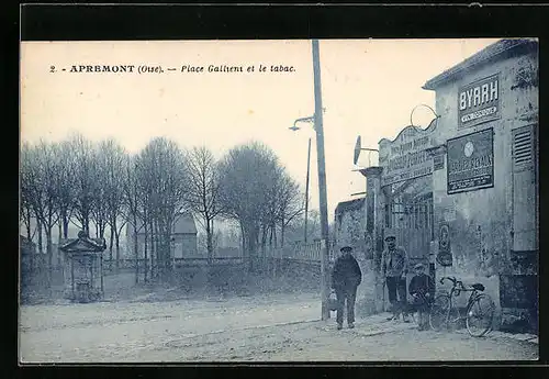 AK Apremont, Place Gallieni et le tabac