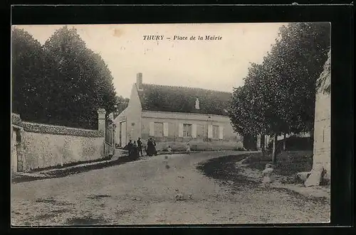 AK Thury, Place de la Mairie