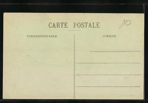 AK Monneville, Place Durand et Rue de la Poste