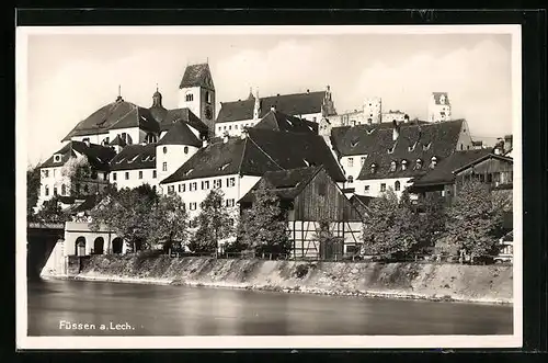 AK Füssen /Lech, Ortsansicht mit Kirche