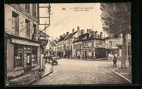 AK Crepy-en-Valois, Place du Paon