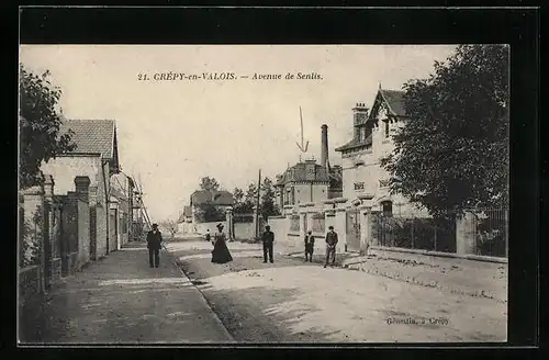 AK Crepy-en-Valois, Avenue de Senlis