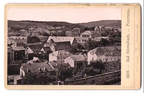 Fotografie Ernst Roepke, Wiesbaden, Ansicht Bad Schwalbach, Panorama mit Blick auf das Kurhaus