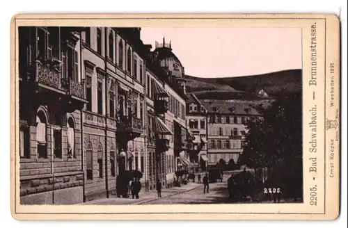 Fotografie Ernst Roepke, Wiesbaden, Ansicht Bad Schwalbach, Blick in die Brunnenstrasse
