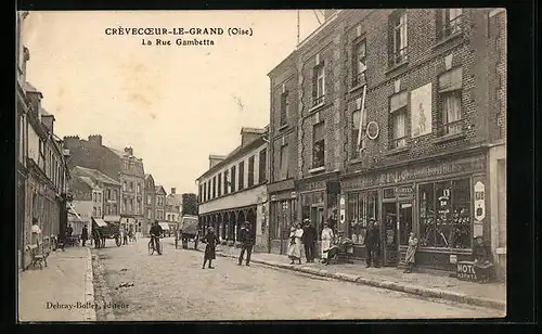 AK Crevecoeur-le-Grand, La Rue Gambetta