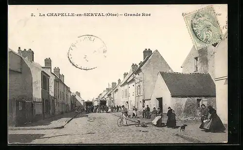 AK La Chapelle-en-Serval, Grande Rue