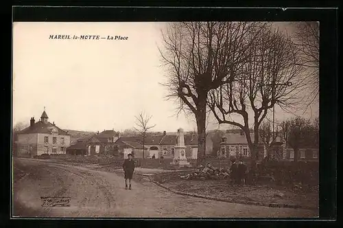 AK Mareil-la-Motte, La Place