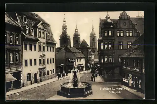 AK Eisleben-Lutherstadt, Brunnen am Stiftsplatz