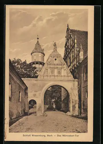 AK Wiesenburg, Das Männeken-Tor im Schloss
