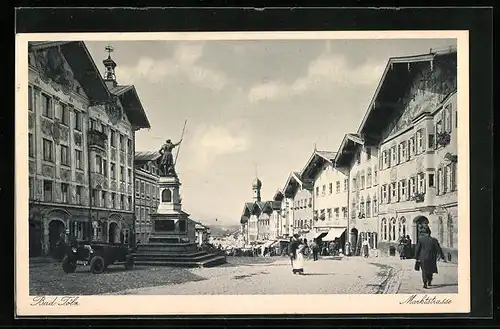 AK Bad Tölz, Marktstrasse mit Denkmal