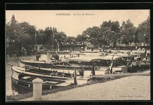 AK Compiègne, le Port de Plaisance