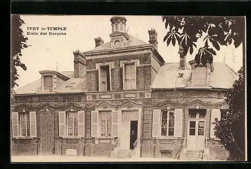 AK Ivry-le-Temple, Ecole des Garcons
