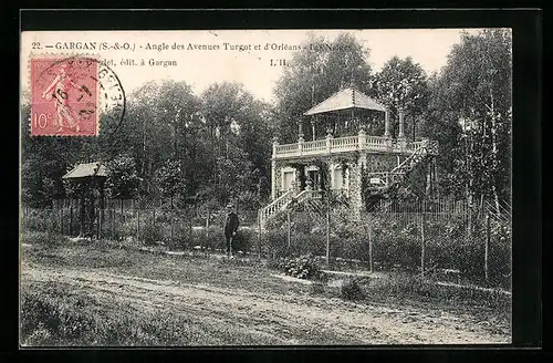 AK Gargan, Angle des Avenues Turgot et d`Orleans, Les Neiges