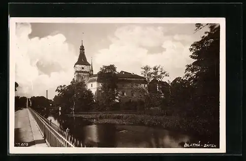 AK Blatna, auf der Promenade am Schloss