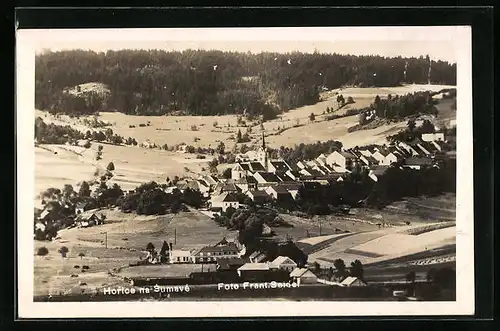 AK Horice na Sumave, Ortstotale mit dem Passionsspielhaus