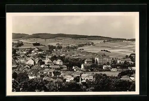 AK Volyne na Sumave, Blick über die Dächer der Stadt mit der Kirche