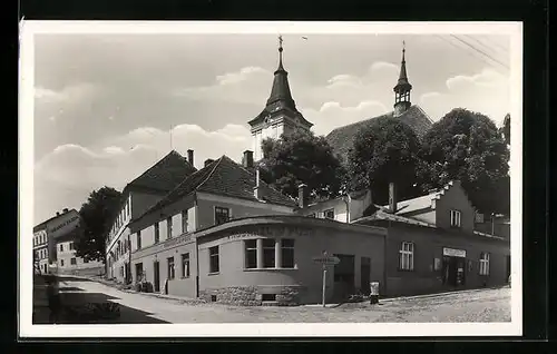 AK Volyne, Strassenpartie mit Gasthaus