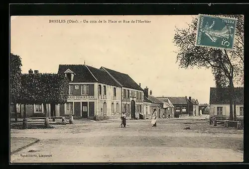 AK Bresles, Un coin de la Place et Rue de l`Herbier