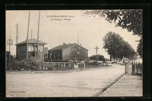 AK Estrées-St-Denis, Le Passage à Niveau