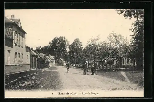 AK Sarnois, Rue de Dargies, Strassenpartie