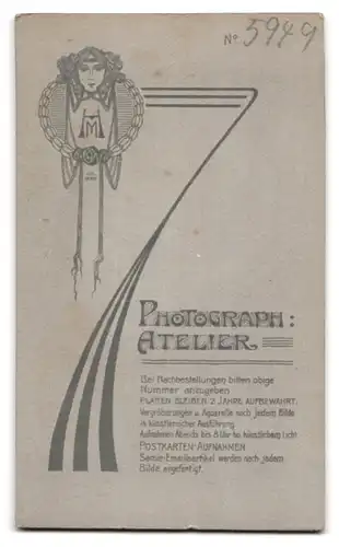 Fotografie Photograph. Atelier, Potsdam, Brandenburgerstr. 30, Bürgerliche Dame in hübscher Kleidung