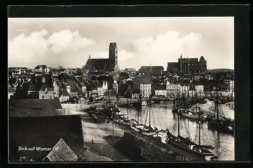 AK Wismar i. M., Hafenpartie mit Kirche