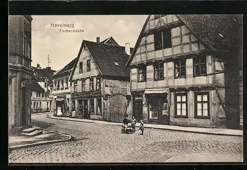 AK Havelberg, Fischerstrasse mit Fachwerkhäusern