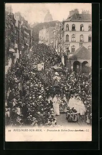 AK Boulogne-sur-Mer, La Procession de Notre Dame des Flots