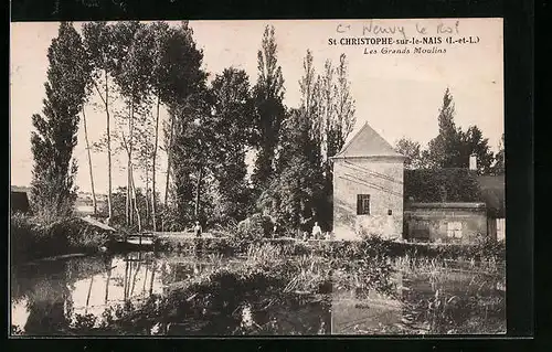 AK St-Christophe-sur-le-Nais, Les Grands Moulins