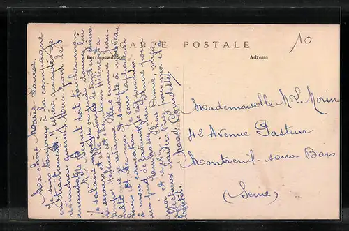 AK Luynes, La Gare des tramways et le Château