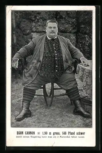 AK Egon Cannon, 1,90m gross, 548 Pfund schwer