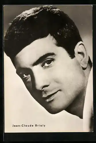 AK Schauspieler Jean-Claude Brialy mit freundlichem Lächeln