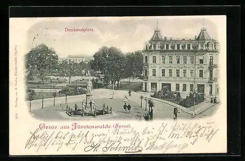 AK Fürstenwalde /Spree, Strassenpartie am Denkmalplatz