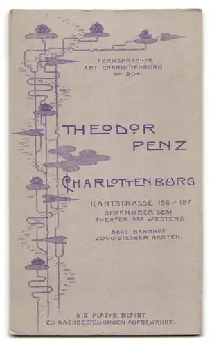 Fotografie Theodor Penz, Berlin-Charlottenburg, Kantstrasse 156 /157, Bursche mit leichtem Oberlippenbart