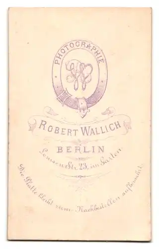 Fotografie Robert Wallich, Berlin, Louisenstr. 23, Portrait Herr im Anzug mit Backenbart