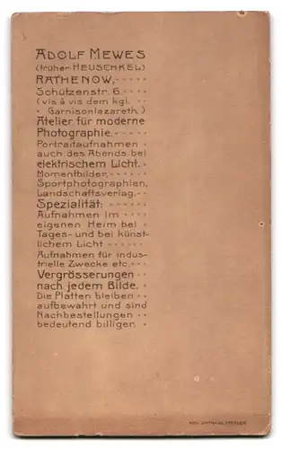 Fotografie Adolf Mewes, Rathenow, Schützenstr. 6, Junge Dame in hübscher Kleidung