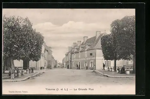 AK Yzeures, La Grande Rue