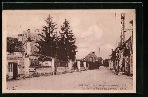 AK Séligny, La Mairie et l`Ecole des Garcons