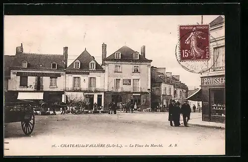 AK Chateau-la-Vallière, La Place du Marché