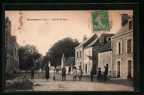 AK Perrusson, Entrée du Pays