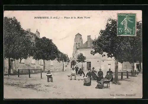 AK Bourgueil, Place de la Motte Verte